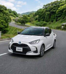 トヨタ　ヤリス